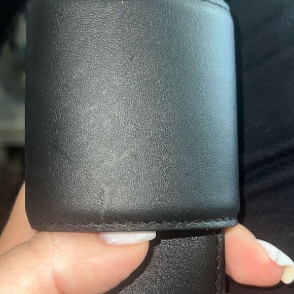 ✨BANANA REPUBLIC LEATHER STATEMENT TAB BELT✨ - Picture 7 of 7